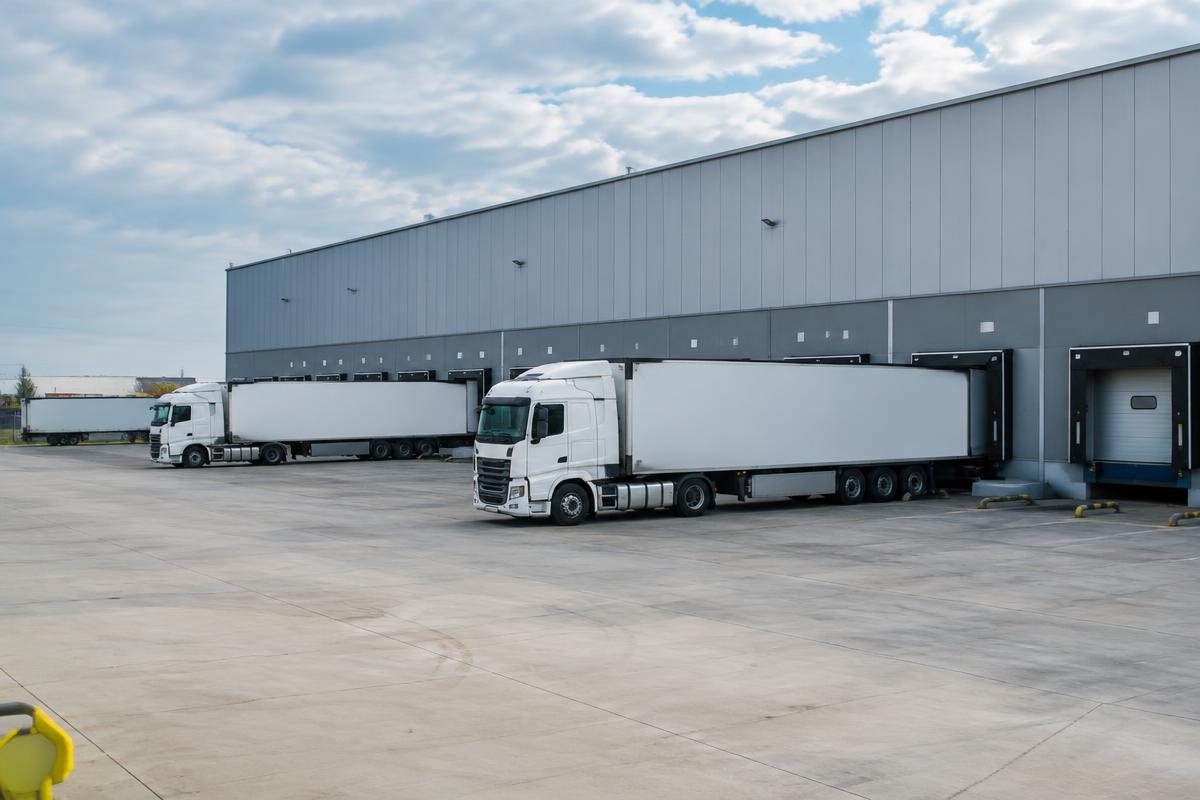 Depozit logistic — audit energetic